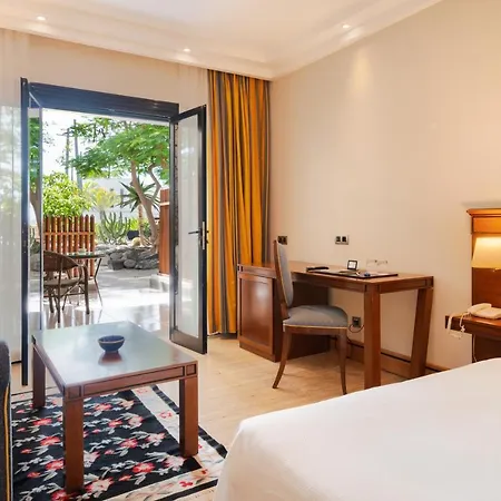 Vik - Boutique (adults Only) 5* アレシフェ