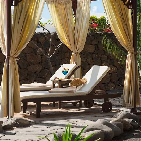 Vik - Boutique (adults Only) 5* ארסיפה